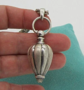 Estate Vintage Elegant Sterling Silver Vessel Urn Motif Long Pendant Necklace - Picture 1 of 4