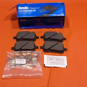 Bendix CFC707 Priority 1 Ceramic Front Brake Pads Set For Select Lexus Toyota - Picture 1 of 11