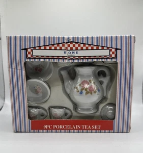 Porzellan Teeservice 9-teilig Blumen Design Home Accents Teekanne, Milchkännchen, Zuckerdose - Bild 1 von 7