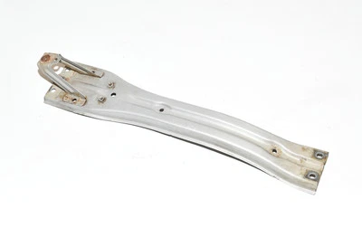 Support Strut Lock Carrier Front Mask 58240-54G00 Z2S Silky Silver Liana - Image 1 of 4