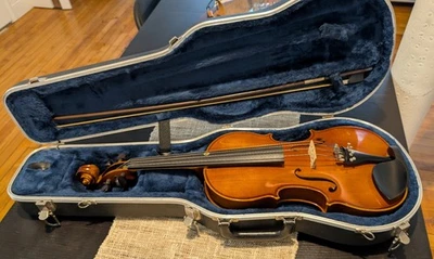 A.R. Seidel модель VA-10E2- 15,5 альт: Германия-1997, очень хорошее состояние товара с бантом - Изображение 1 из 4