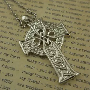 Grande croce evangelica celtica irlandese in argento sterling prodotta in Irlanda da Solvar incatenata - Foto 1 di 7