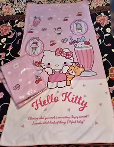 SANRIO HELLO KITTY COTTON BEACH BATH TOWEL - Picture 1 of 1