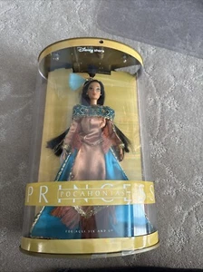 Light-Up Edition Disney Store Princess Pocahontas Doll - Picture 1 of 3