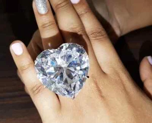 225.98 CT Transparent Heart Cut Simulated White Sapphire Party Wear Woman's Ring - Picture 1 of 7