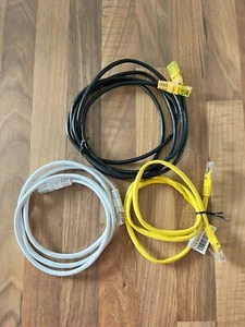 3 x Cat 5e Network Cables 2, 1, metre length and 90 cm - Photo 1/1