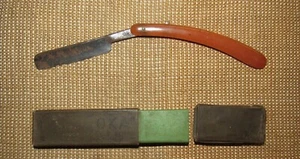 Russia USSR Straight Razor ЗТВ ОКА 1965 / ZTV ОКА 1965 in the box RARE - Picture 1 of 6
