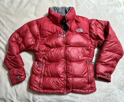 Chaqueta de plumón The North Face Nuptse 700 para mujer pequeña roja abrigo acolchado de invierno Foto 1 de 4