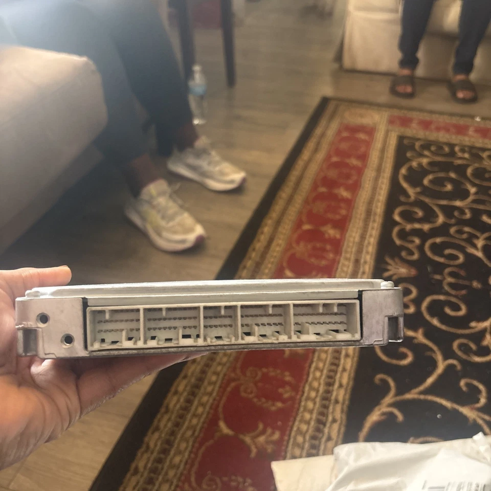 Компьютерный запрограммированный двигатель Plug&Play 2002 Toyota Sequoia 89661-0C421 4,7 л ECM - Изображение 1 из 4