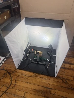 Limo Studio Tabletop Shooting Tent Box LED Lighting Mini Studio Kit 24 inch - Image 1 of 4