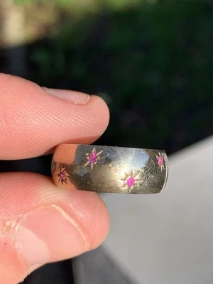 Anillo de eternidad completo de rubí de oro de 9 quilates, antiguo 9k 375 pesado 5,8 g Foto 1 de 4