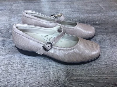 Zapatos para mujer SAS Marie Mary Jane talla 10 anchos beige trípad cómodos hechos en EE. UU. Foto 1 de 4