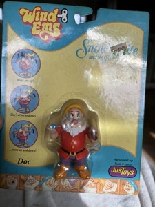 Vintage Walt Disney's Snow White Doc Wind Up Wind Em New - Picture 1 of 6