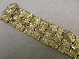 Men's Large Yellow Gold Plated Nugget Bracelet 9in Long 26mm Extra Wide No ID - Picture 1 of 6