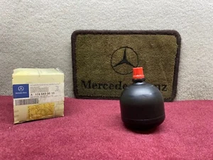 Mercedes Benz W124 HYDR Pressure Reservoir NOS - Picture 1 of 10