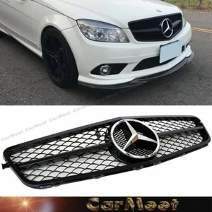For BZ 08-14 W204 C-Sedan C Tune Type Front Exchange Grille Chrome Black Color - Picture 1 of 3