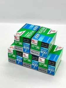 5x Película Fujifilm Fujichrome Provia 400F 35mm - Imagen 1 de 4