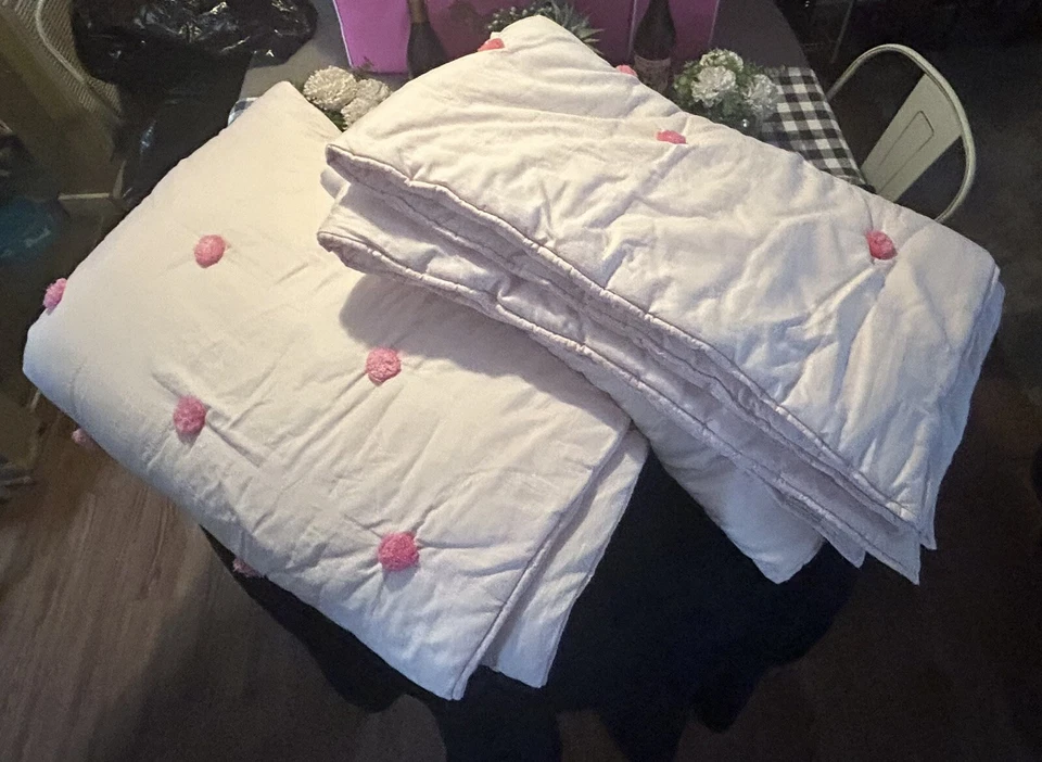 pottery barn twin blanket - Image 1 of 1