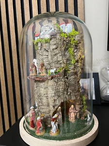Presepe napoletano in campana fatto a mano - Foto 1 di 2