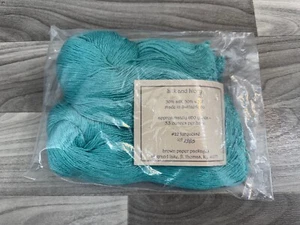 SILK & IVORY BROWN PAPER PACKAGES SILK MERINO WOOL NEEDLEPOINT THREAD 600YDS - Picture 1 of 1