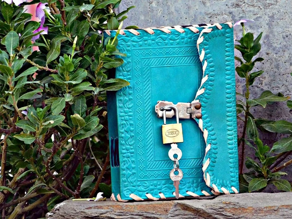 7"x10" Inch Leather Personal TURQUOISE Diary with Lock And Key Notebook Diary - Image 1 of 4