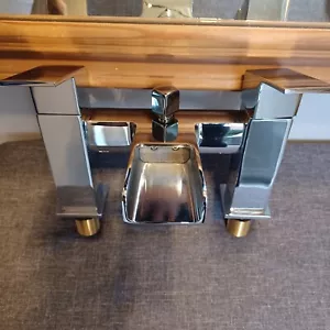 Brand New Victoria Plumb Bath & Shower Mixer Waterfall Tap & Shower Attachments - Picture 1 of 7
