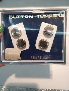 4 Vintage SWANK Button Toppers Metal Gold-Tone Classic Design New Original Box - Picture 1 of 2