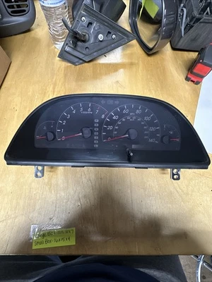 2005 2006 06 TOYOTA CAMRY OEM CLUSTER VELOCÍMETRO 83800-06C10-00, tn257420-7112 - Imagem 1 de 4