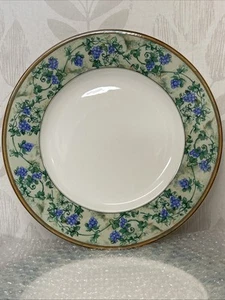 Christopher Stuart HK218 Chambord 10.75” Grape Leaf Dinner Plates (6pcs) - Picture 1 of 4