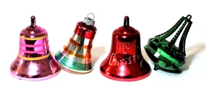 Lote 4 campanas de plástico y vidrio adornos navideños vintage - Imagen 1 de 6