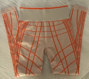 Gym Shark WTFLEX Linear Seamless Cream And Orange Leggings Size L - Bild 1 von 9