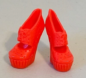 Monster High Operetta Red Doll Shoes - Picture 1 of 4