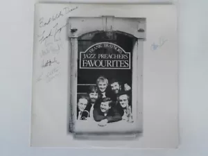 FRANK TRAYNOR'S JAZZ PREACHERS - Favourites 1979 Rare SIGNED OZ JAZZ LP - Picture 1 of 2