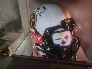 jerome bettis full size Lunar. autographed helmet In Display Case - Picture 1 of 4