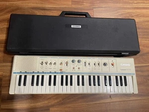 Vintage Casio Tone MT-45 Electronic Keyboard With Case And Piano - Picture 1 of 9