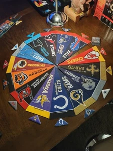 ๐14 NFL mini team pennants w/14 mini team tabletop, "Flick-It" footballs.๐ - Picture 1 of 8