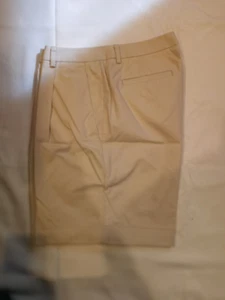 Brooks Brothers Women's Size 6 100% Cotton Beige 346 Advantage Shorts - Picture 1 of 2