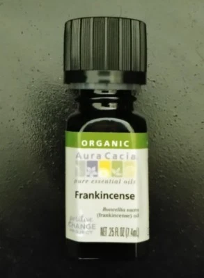 Aceite esencial de incienso orgánico Aura Cacia 0,25 fl. oz. Foto 1 de 4