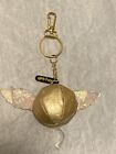 2000 WB Harry Potter Golden Snitch w Wings Quidditch Beanie Keychain Party Favor