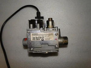 Brötje Gasarmatur Gaskombiventil Gasventil Siemens VGU86.A0209 1J. Gewärleistun - Bild 1 von 8