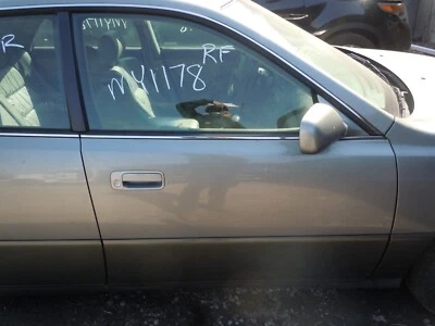 1997-2001 Lexus ES300 conjunto de porta dianteira passageiro direito destro fabricante de equipamento original 6R6 - Imagem 1 de 3