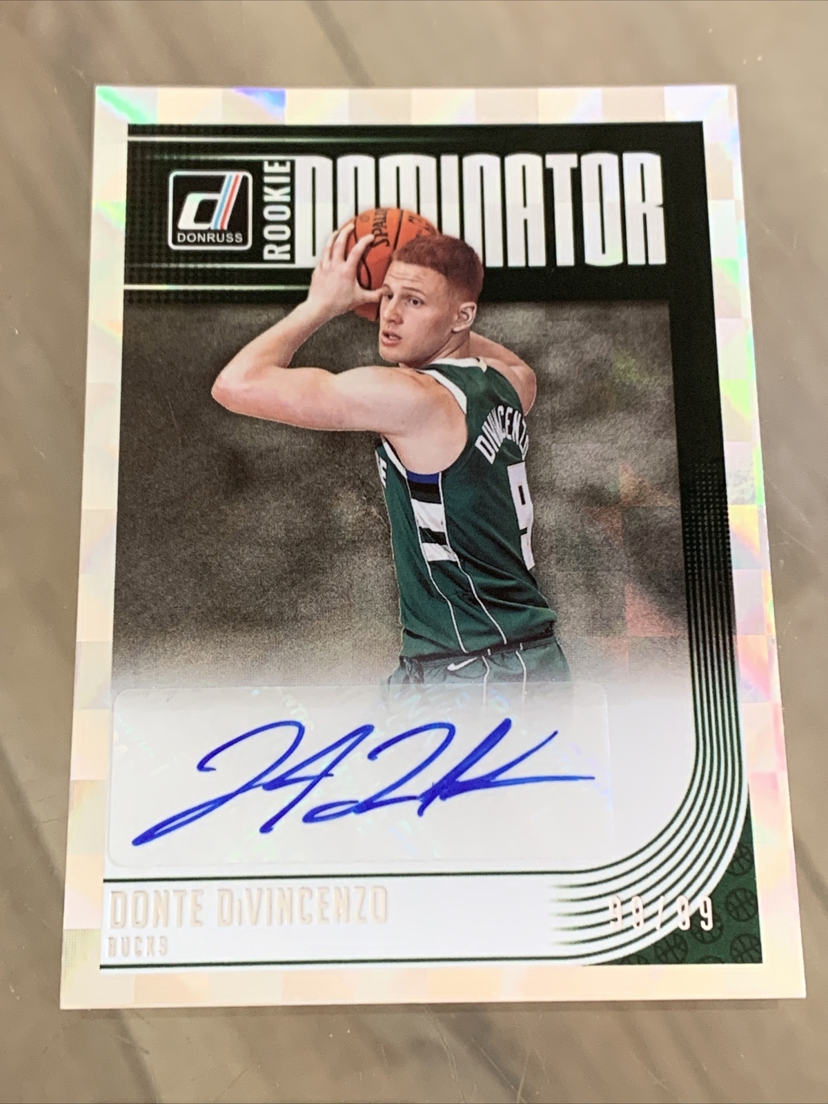 2018-19 Donruss Rookie Dominator Auto Donte DiVincenzo RC #99/99 Knicks