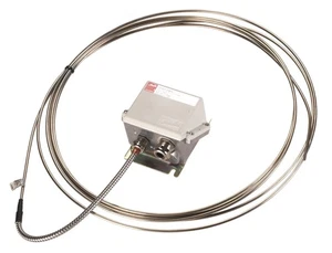 1PC Danfoss 084Z2111 temperature sensor MBT 5722, Pt - Picture 1 of 1