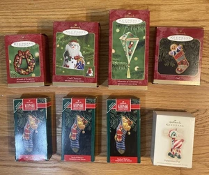 8 Punzen Ornamente Weihnachtsstrumpf, Welpe, Kranz, Schneemann - Bild 1 von 5