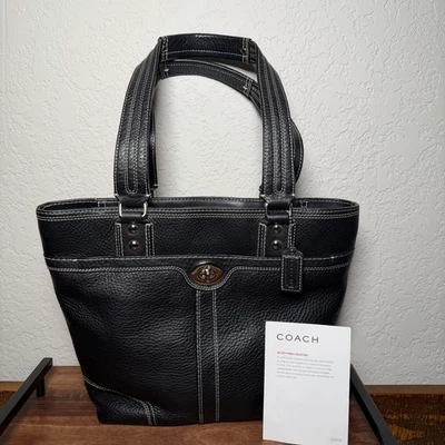 NUEVO Bolso de Hombro Cartera Coach Hamilton Cuero Guijarro Negro 13959 Talla Mediana Foto 1 de 4