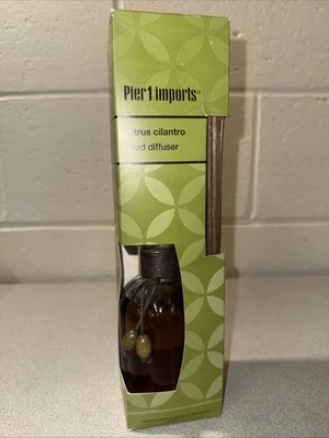 Pier 1 Imports Citrus Cilantro Reed Diffuser Set 10 fl. oz Fragranced Liquid - Image 1 of 4