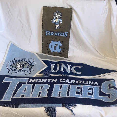 North Carolina UNC Tarheels Slate Clock *PARTS ONLY - BROKEN* w/ Banner & Scarf Cover