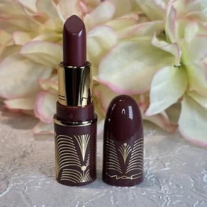 Mac MINI Lustreglass Lipstick Lim Ed - STEALTH WEALTH - NWOB 1.5g Free Shipping - Picture 1 of 1