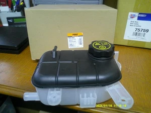 Depósito de refrigerante Dorman 603-955 para algunas aplicaciones 13-21 Encore y Trax. - Imagen 1 de 1