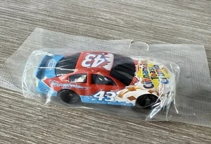 Richard Petty #43 Sealed 2008 HOT WHEELS Race Car CINNAMON TOAST CRUNCH - Picture 1 of 5